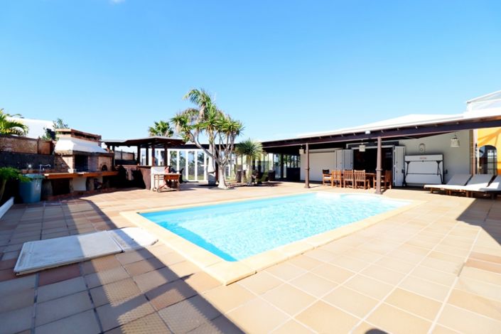 Image No.1-Villa de 3 chambres à vendre à Playa Blanca