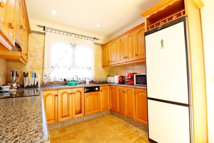 Image No.11-3 Bed Villa for sale