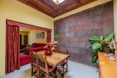 Spacious Playa Blanca villa with pool, guest apartment, and potential.