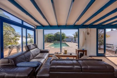 Spacious Playa Blanca villa with pool, guest apartment, and potential.