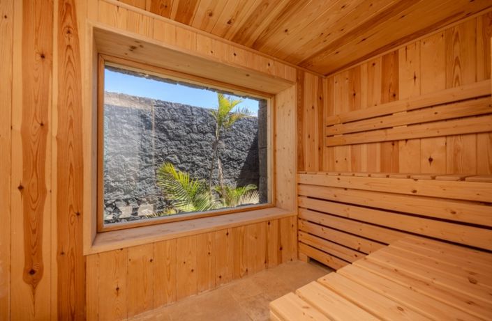 Image No.20-6 Bed Villa for sale