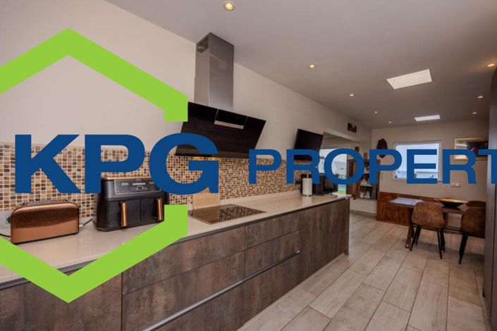 Image No.5-4 Bed Villa for sale