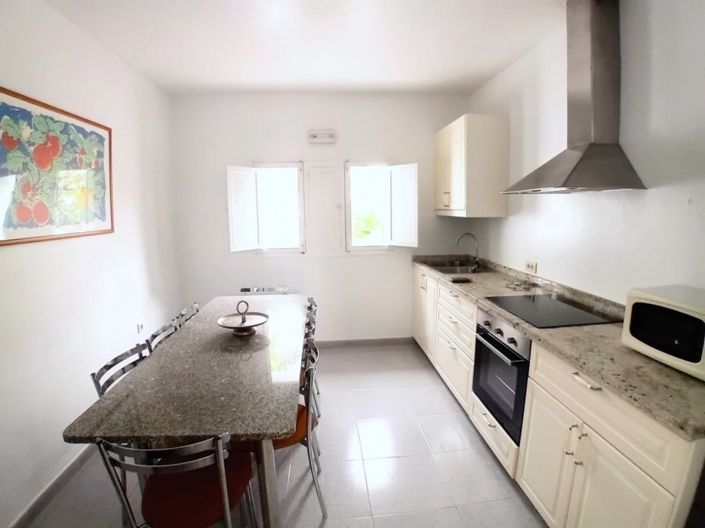 Image No.16-6 Bed Villa for sale