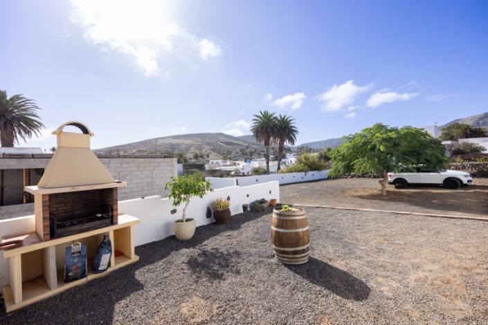 Image No.22-6 Bed Villa for sale