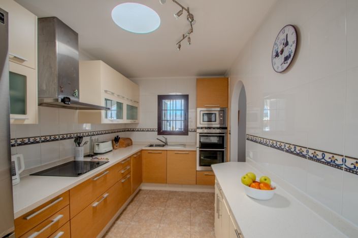 Image No.5-5 Bed Villa for sale