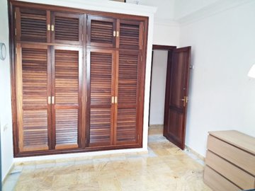 Proudly Present this Ready-to-Move-Into Property