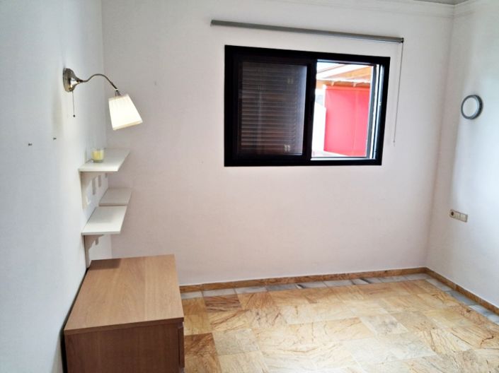 Image No.13-2 Bed Villa for sale