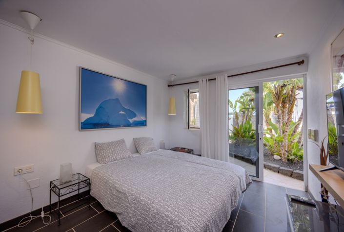 Image No.4-5 Bed Villa for sale