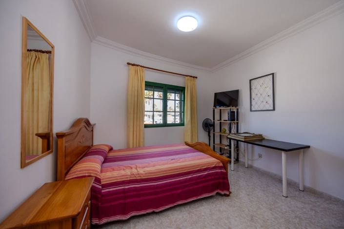 Image No.13-3 Bed Apartment for sale