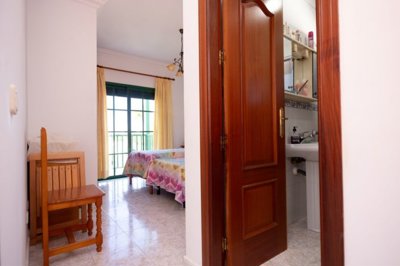 Ideal family home with mountain views in Playa Blanca