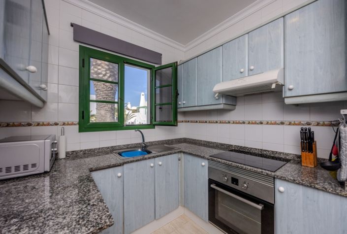 Image No.8-2 Bed Villa for sale