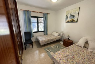 Beautiful 2 bedroom, 1 bathroom home with additional guest WC in the sought-after Faro Pechiguera area