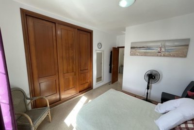 Beautiful 2 bedroom, 1 bathroom home with additional guest WC in the sought-after Faro Pechiguera area