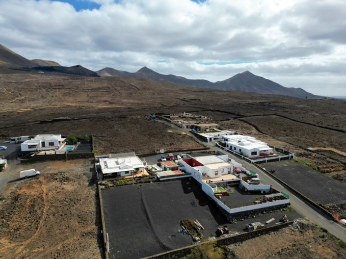 Image No.14-3 Bed Villa for sale