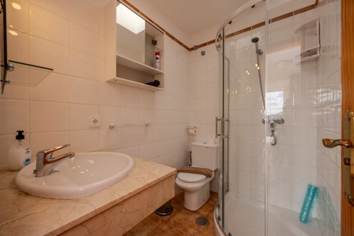 Image No.13-4 Bed Villa for sale