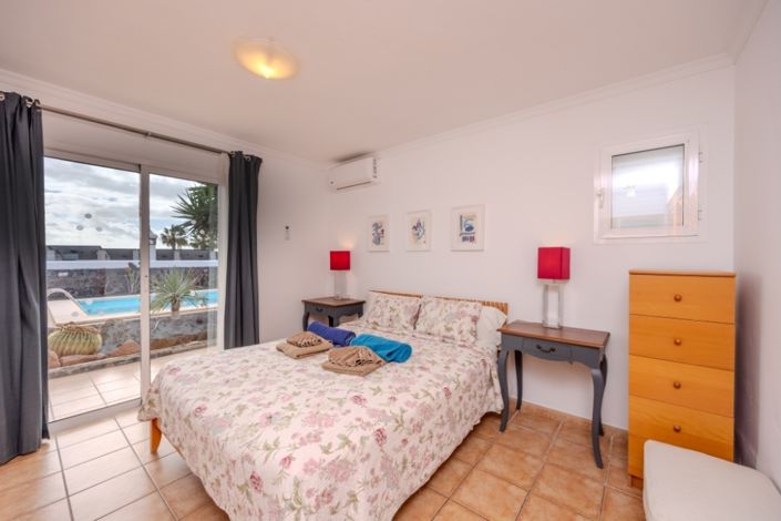 Image No.8-4 Bed Villa for sale