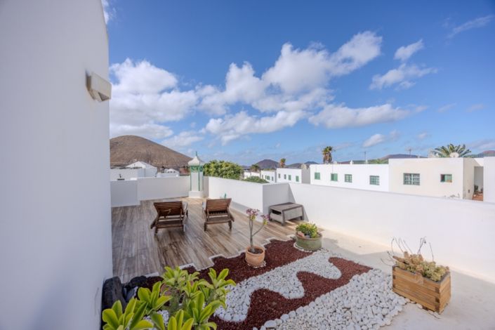 Image No.9-5 Bed Villa for sale