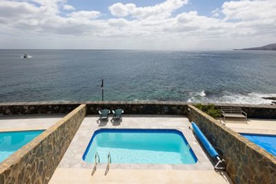 Fully Renovated Luxury Home in Puerto Calero