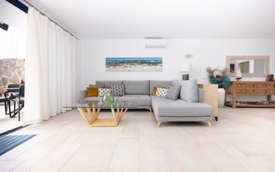 Fully Renovated Luxury Home in Puerto Calero