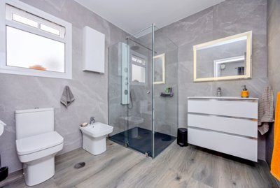 Charming 3 bedroom villa with pool & garden in Yaiza – Exclusive to Lanzarote Investments