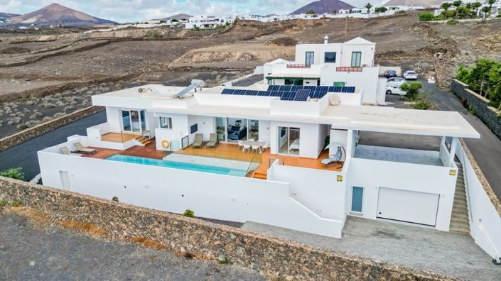 Image No.21-3 Bed Villa for sale