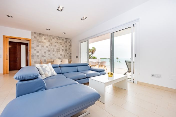 Image No.7-3 Bed Villa for sale