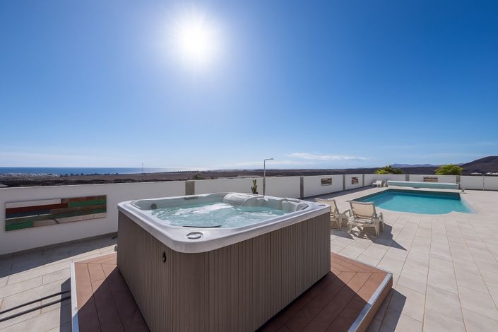 Image No.25-Villa de 6 chambres à vendre à Puerto del Carmen