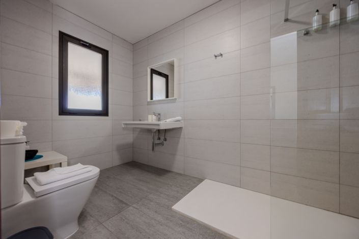 Image No.22-12 Bed Villa for sale