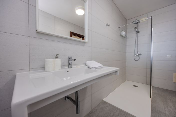 Image No.23-12 Bed Villa for sale