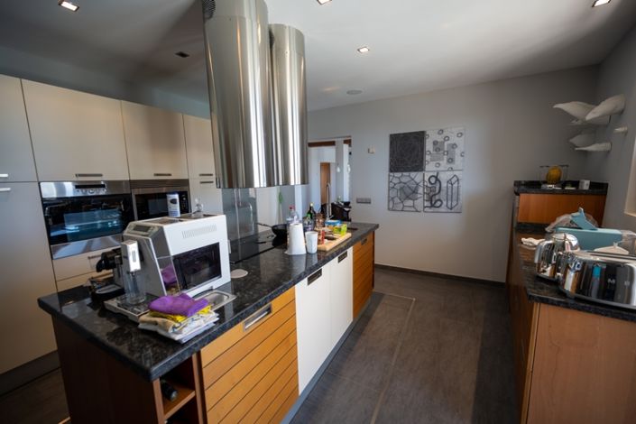 Image No.4-4 Bed Villa for sale