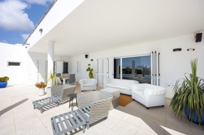 Luxury Villa in Puerto Calero with Panoramic Sea Views & Heated Pool