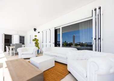 Luxury Villa in Puerto Calero with Panoramic Sea Views & Heated Pool