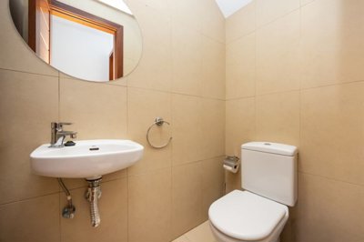 Stylish Duplex with Pool Views and Private Parking in Exclusive Puerto Calero