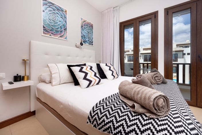 Image No.9-2 Bed Villa for sale