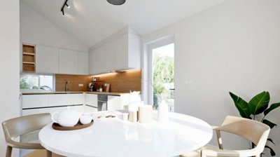 New build villa with private pool, completing April 2027