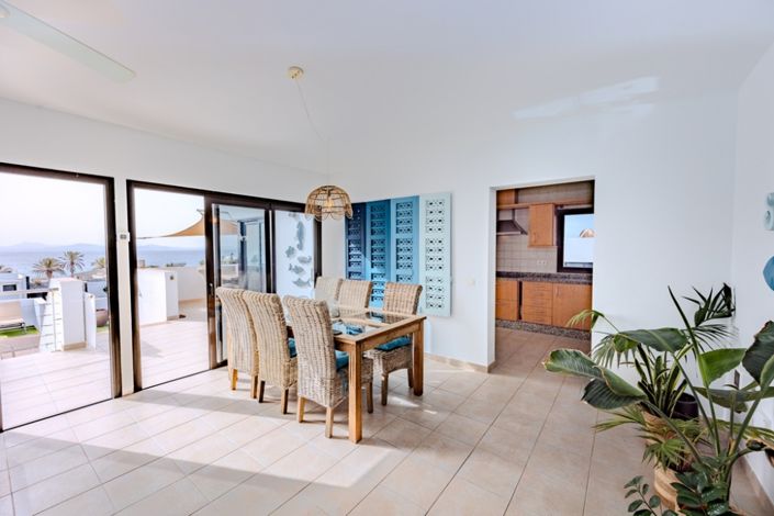Image No.10-4 Bed Villa for sale