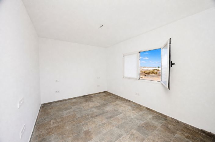 Image No.13-2 Bed Bungalow for sale