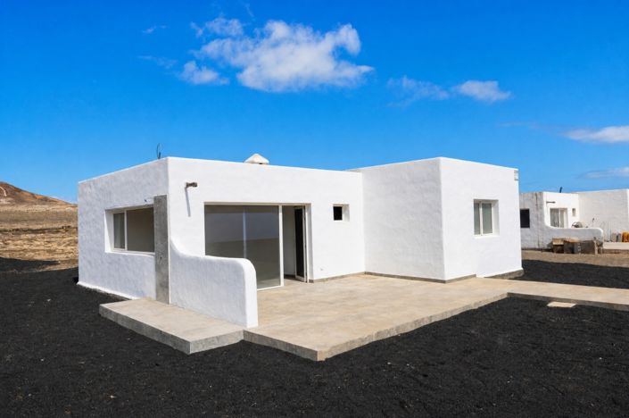 Image No.4-2 Bed Bungalow for sale