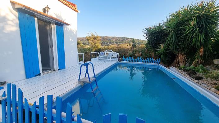 Image No.44-3 Bed Villa / Detached for sale