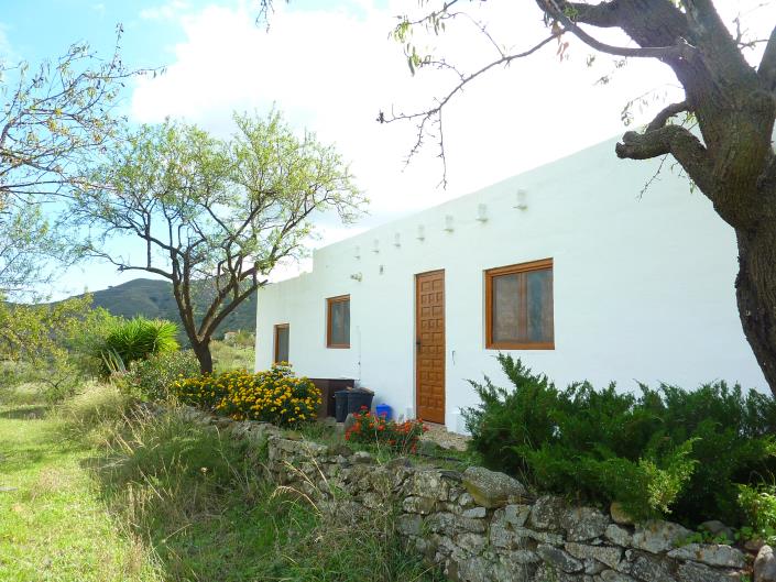 Image No.19-3 Bed Country Property for sale