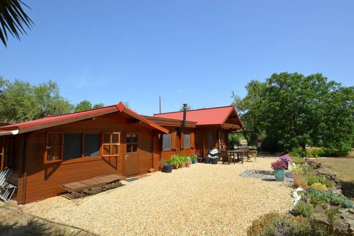 Image No.2-3 Bed Country Property for sale