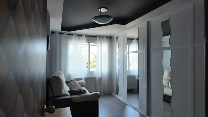 Image No.9-3 Bed Apartment for sale