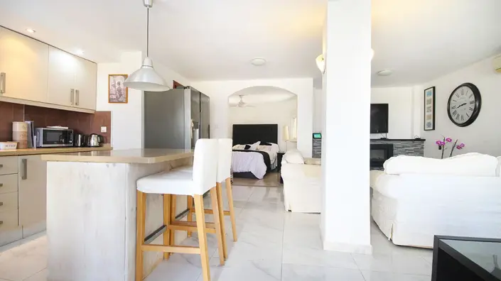 Image No.11-4 Bed Villa / Detached for sale