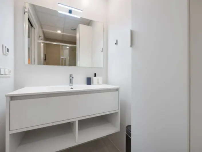 Image No.31-2 Bed Apartment for sale