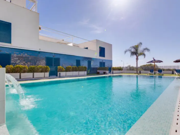 Image No.37-2 Bed Apartment for sale