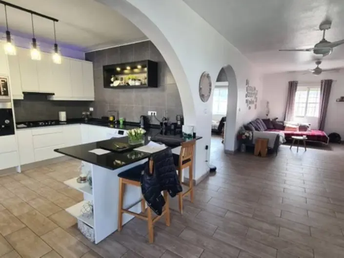 Image No.6-Villa / Détaché de 6 chambres à vendre à San Miguel de Salinas