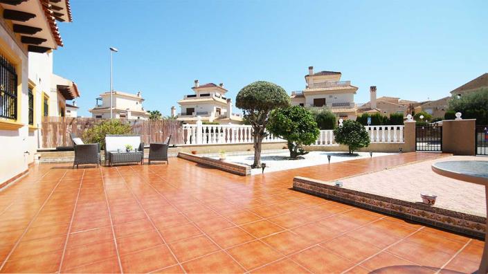 Image No.24-2 Bed Quad for sale