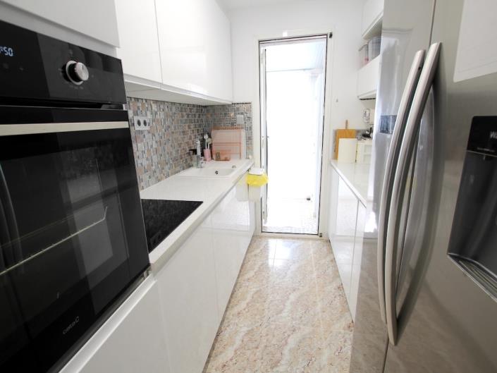 Image No.10-3 Bed Townhouse for sale