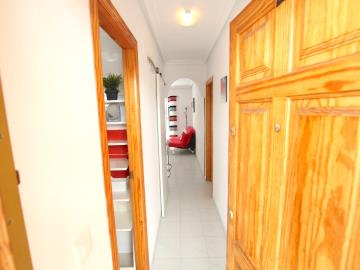 49140_stylish_one_bedroom_apartment_with_sea_views_110925135232_img_6821