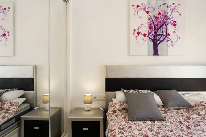 Image No.23-2 Bed Apartment for sale